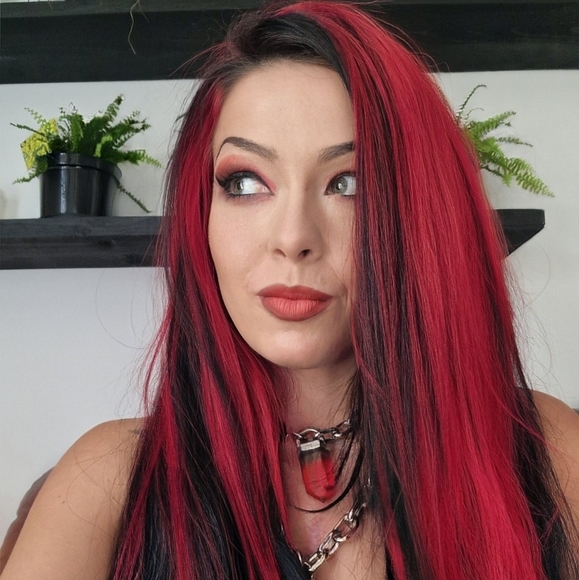 Meet the Posher Other - Meet your Posher, Aneta